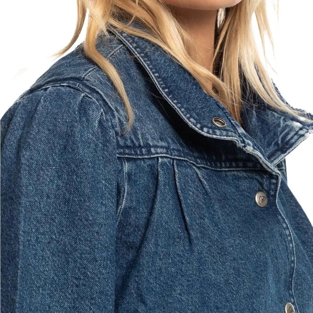 Washed Denim VTG Pleated Statement Sleeve Snap Button Pocket Denim Jean Jacket